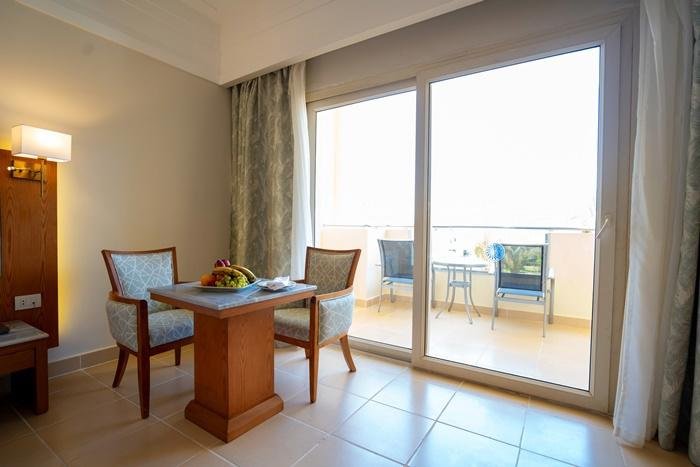 Hurghada utazás Serenity Alma Resort 