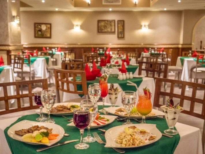 Hurghada utazás Sunny Days El Palacio