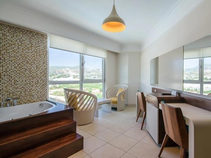 Lumos Deluxe Resort Spa Alanya