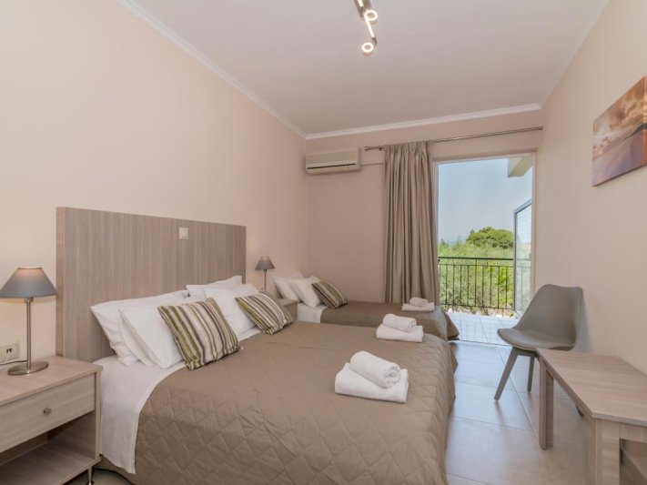 Zakynthos Zakynthos város utazás Varres Hotel