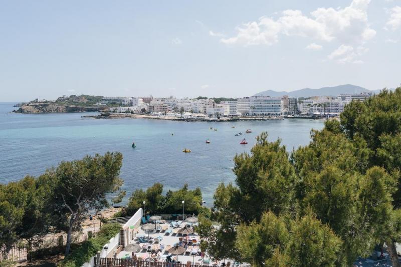 Ibiza utazás Alua Hotel Miami Ibiza