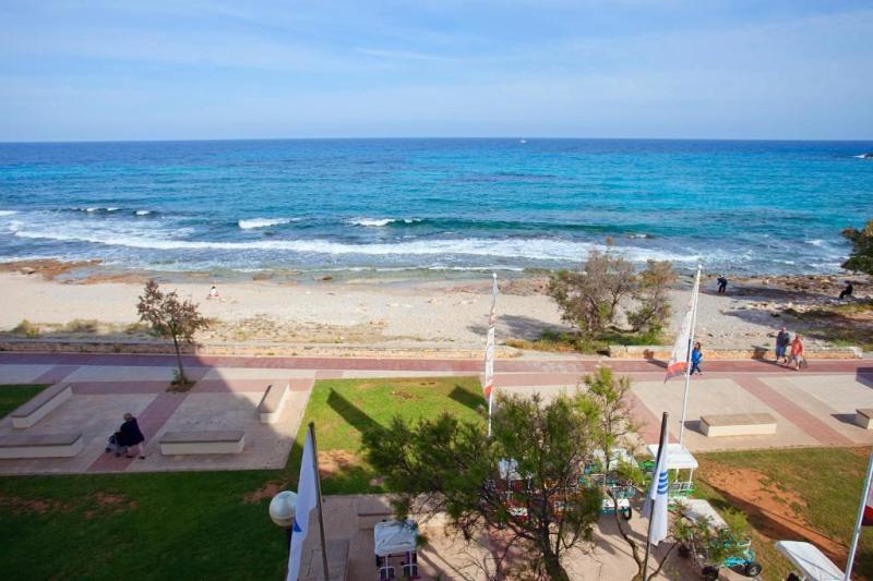 Mallorca Sa Coma utazás Aparthotel Playa Dorada