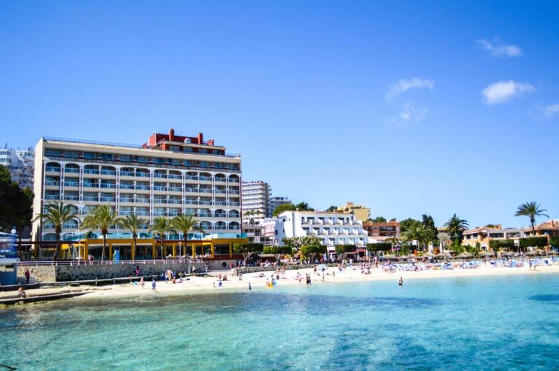 Mallorca Palmanova utazás Hotel Comodoro Playa