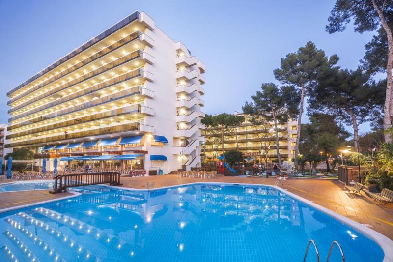 Costa Dorada Salou utazás Hotel Marinada