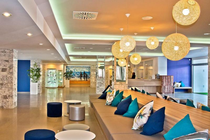 Mallorca Alcudia utazás BQ Delfin Azul Hotel