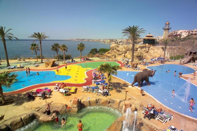 Costa Del Sol Benalmadena utazás Holiday World Polynesia