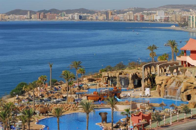 Costa Del Sol Benalmadena utazás Holiday World Polynesia