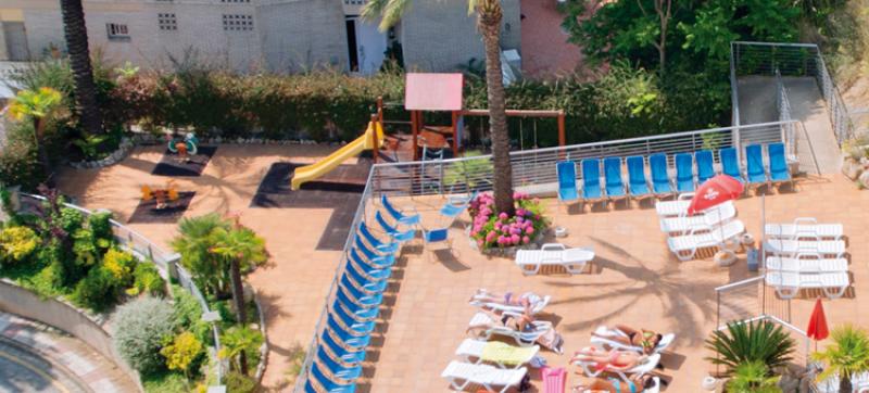 Costa Brava Calella utazás Hotel Oasis Park Splash