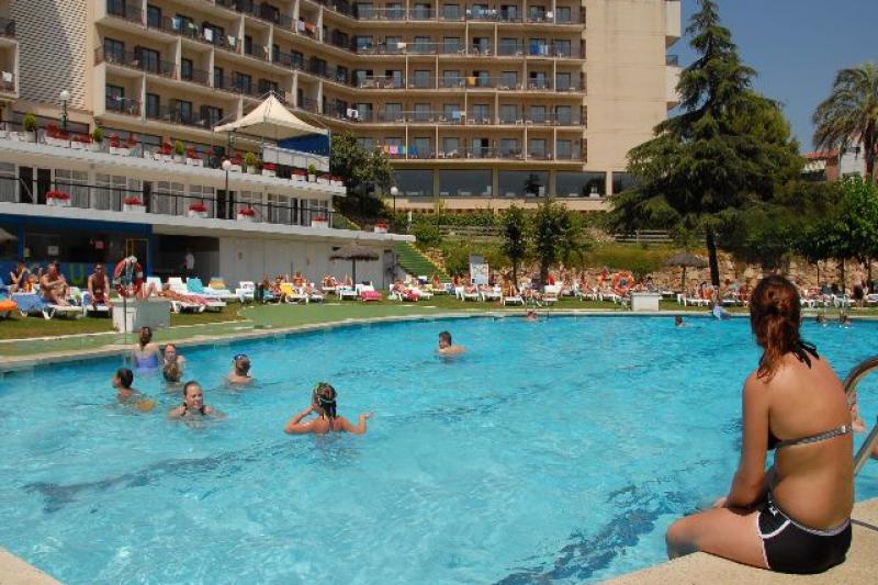 Costa Brava Lloret de Mar utazás Hotel Samba