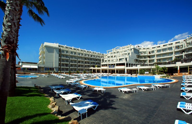 Costa Brava utazás Aqua Hotel Aquamarina