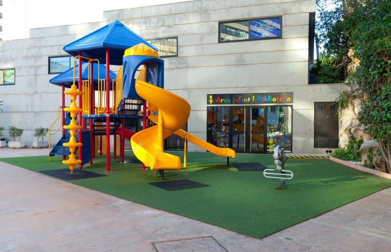 Costa Blanca utazás Gran Hotel Bali