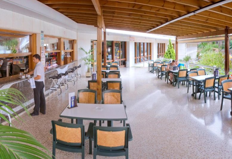 Costa Brava Lloret de Mar utazás Hotel Oasis Park & Spa