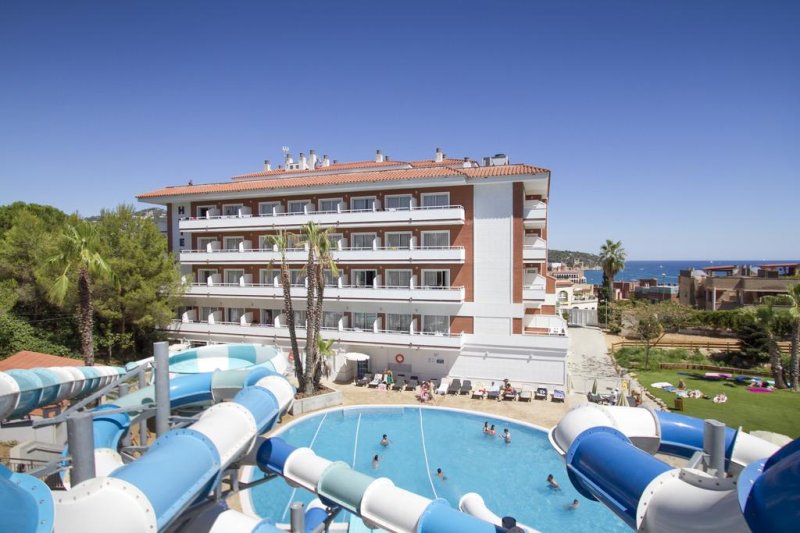 Costa Brava Lloret de Mar utazás Hotel Gran Garbi