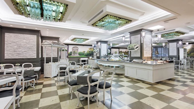 Madrid utazás Hotel Mayorazgo