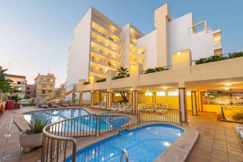 Mallorca Can Picafordt utazás Hotel Nordeste Playa