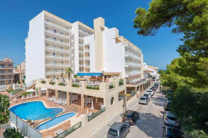 Mallorca Can Picafordt utazás Hotel Nordeste Playa
