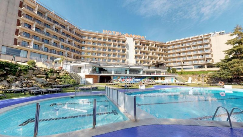 Costa Brava Lloret de Mar utazás Hotel Samba