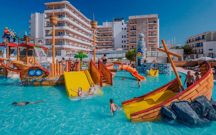 Costa Brava Malgrat de Mar utazás Hotel Sorra Daurada Splash