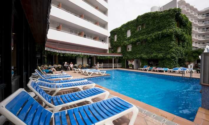 Costa Brava Lloret de Mar utazás Hotel Xaine Park