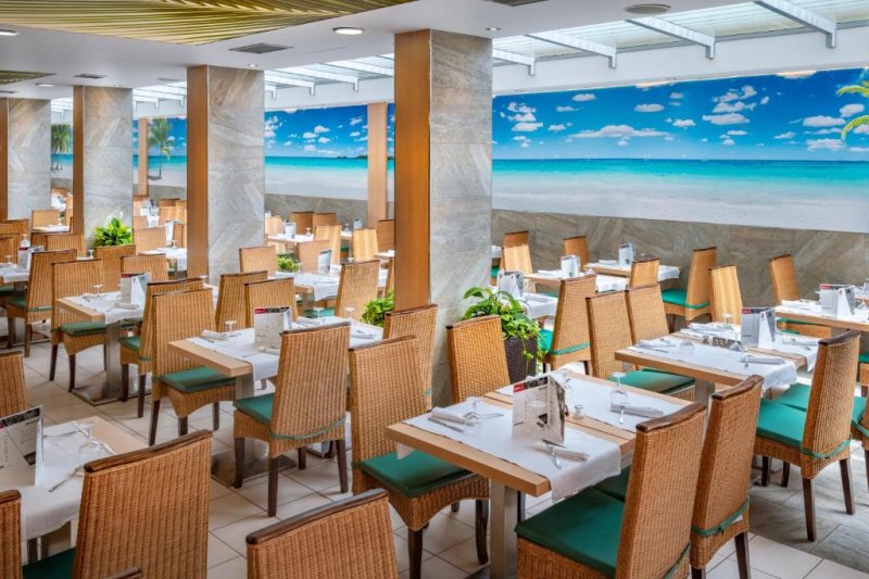 Hotel GHT Oasis Tossa & Spa Costa Brava