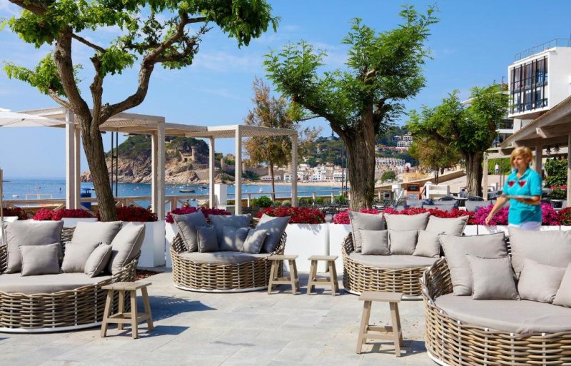 Costa Brava utazás Hotel Golden Menuda