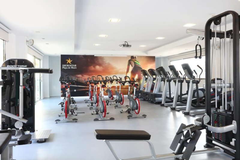 Mallorca utazás Hotel Iberostar Playa de Muro