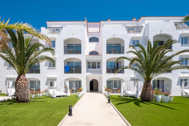 Fergus Style Carema Beach Menorca