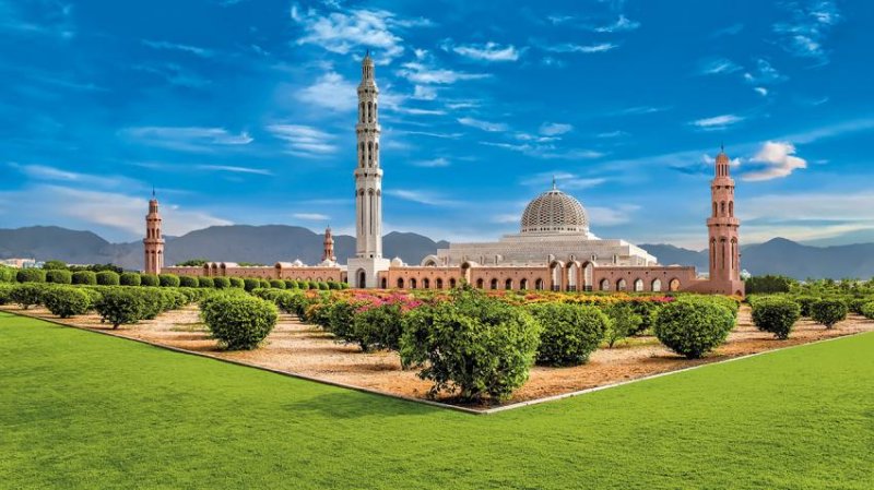 Emírségek és Omán Körutazás 8 Nap / 7 éj