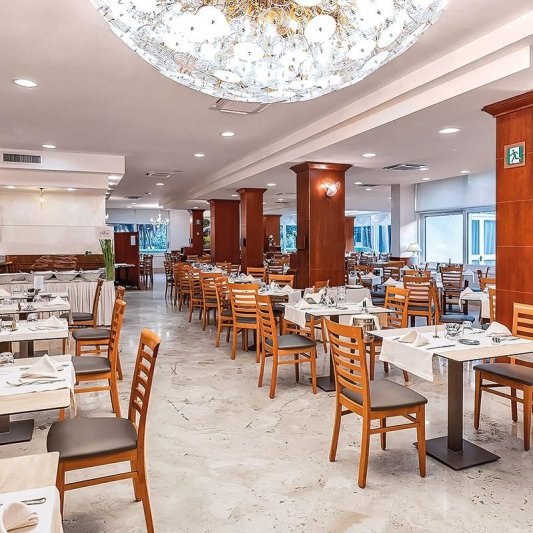 Amalfi Fenséges Partvidéke