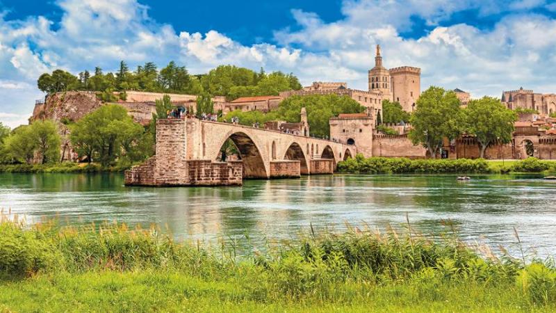 Provence Időtlen Bája