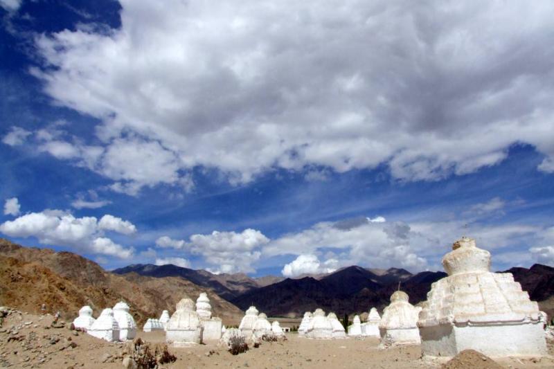 Indus-völgyi Kolostoroktól, Kőrösi Csoma Sándor Szobájáig