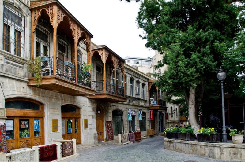 Azerbajdzsán, A Kaukázus 1001 Színű Szőnyege körutazás