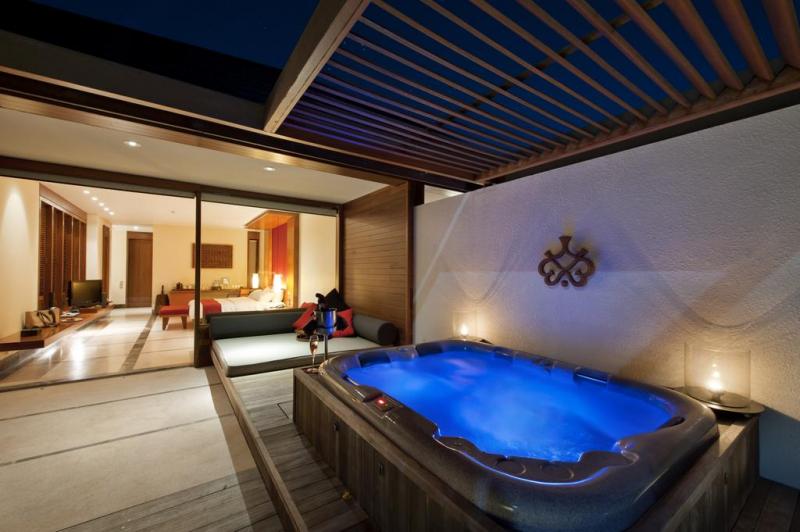 Maldív-szigetek utazás Paradise Island Resort & Spa