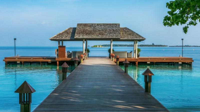 Maldív-szigetek Szilveszter utazás Lily Beach Resort & Spa Huvahendhoo