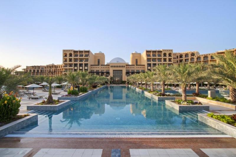 Szilveszter Hilton Ras Al Khaimah Beach Resort 5*