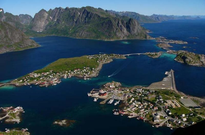 A Lofoten-szigetek és A Lappföld Hegyóriásai körutazás
