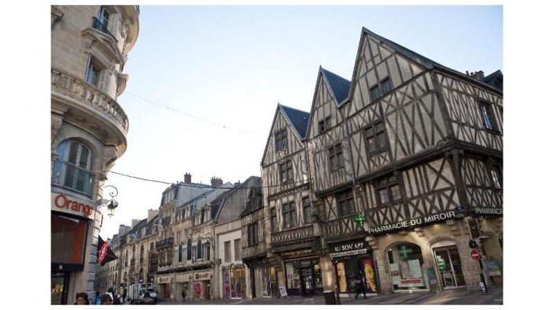 Burgundia - Bor és Kultúra Lyontól Dijonig körutazás