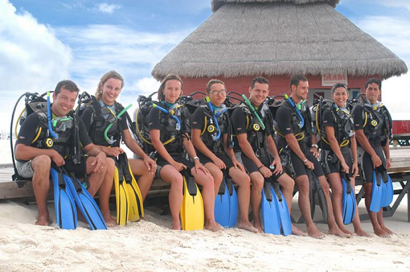 Maldív-szigetek utazás Hotel Adaaran Club Rannalhi