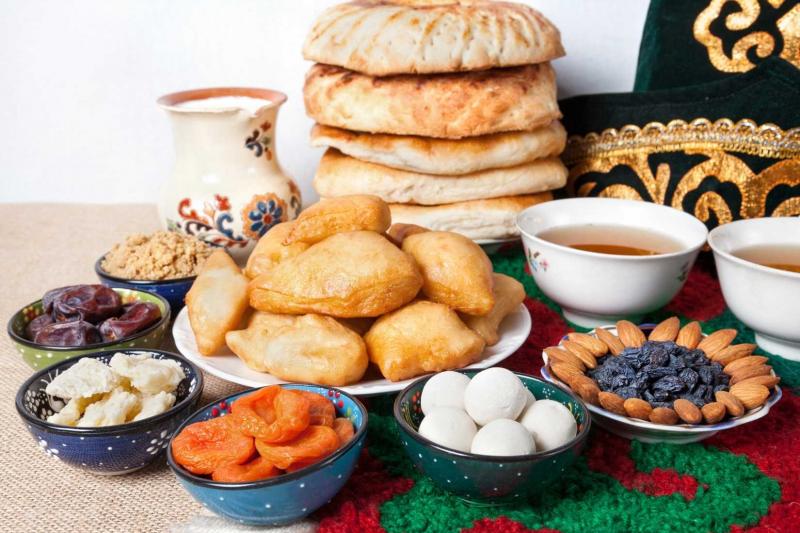 Kazahsztán és Kirgizisztán Turán és A Tien-san Földje