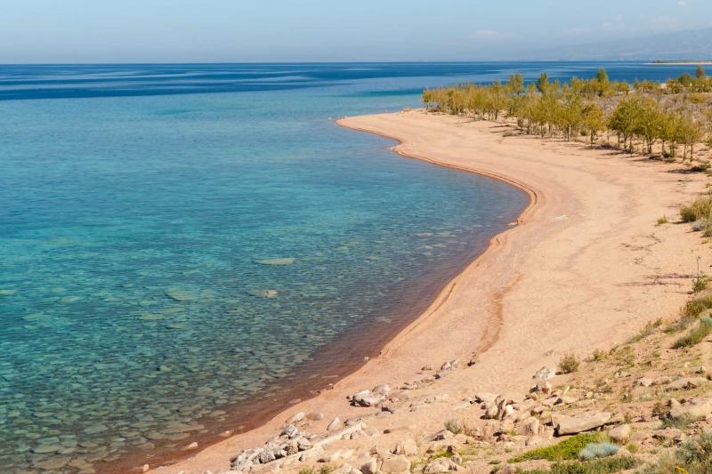 Kazahsztán és Kirgizisztán Turán és A Tien-san Földje