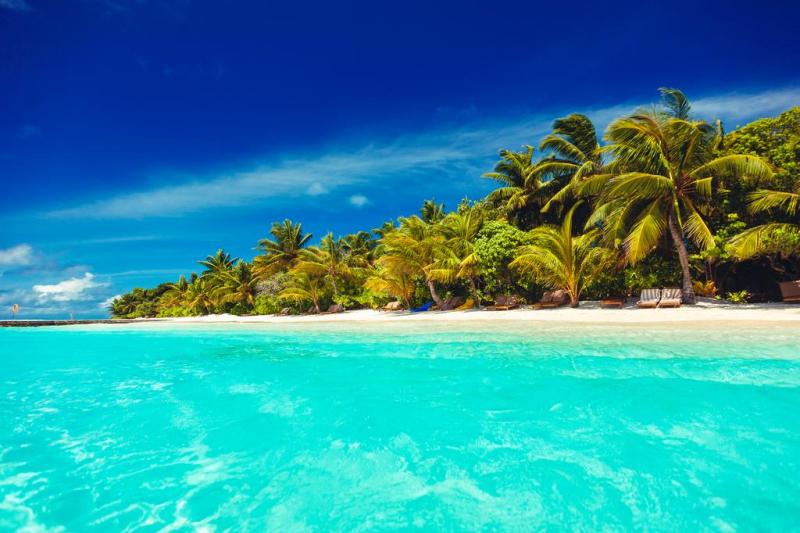 Maldív-szigetek utazás Lily Beach Resort & Spa Huvahendhoo