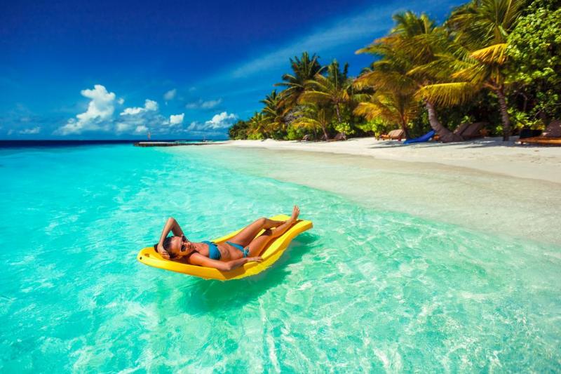 Maldív-szigetek utazás Lily Beach Resort & Spa Huvahendhoo