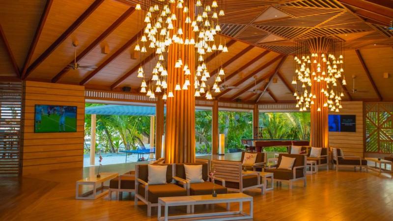 Maldív-szigetek utazás Lily Beach Resort & Spa Huvahendhoo