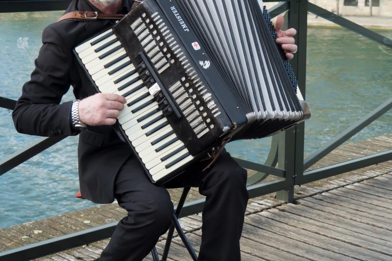 Párizs - Egy Vibráló Város