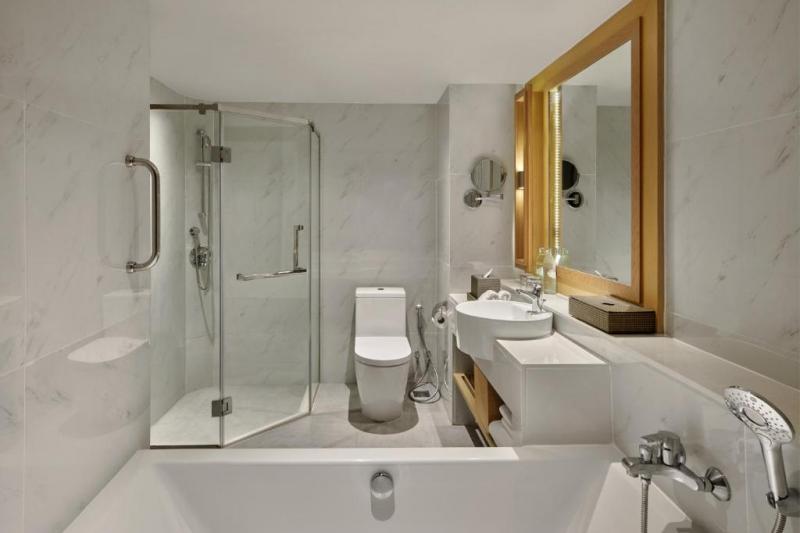 Phuket utazás Marriott Resort & Spa, Merlin Beach