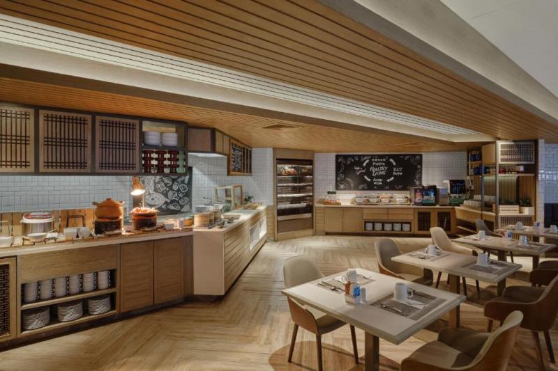 Phuket utazás Marriott Resort & Spa, Merlin Beach