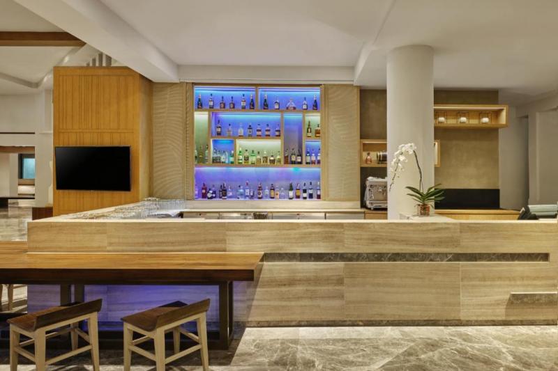 Phuket utazás Marriott Resort & Spa, Merlin Beach