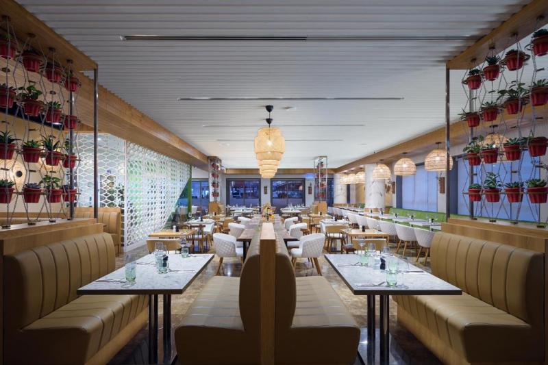 Dubai utazás Wyndham Dubai Marina