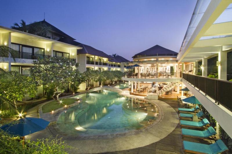 Bali utazás Away Bali Legian Camakila Resort