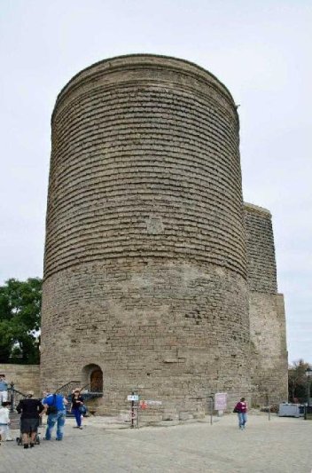 A Kaukázus 1001 színű szőnyege